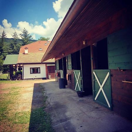Monteoro Horse Village Ameno Exteriör bild